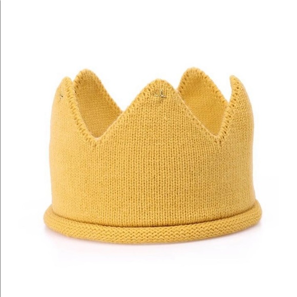 New Without Tags NEWBORN BABY Knitted Crowns, photo prop, different colours - Picture 6 of 12